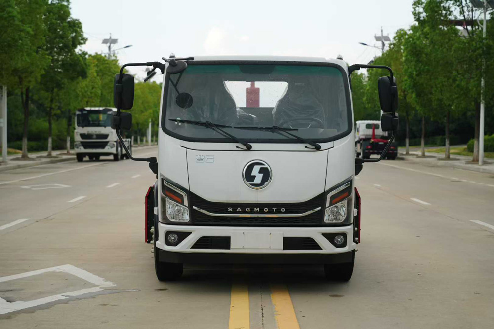 陜汽智云141度純電動(dòng)車廂可卸式垃圾車勾臂垃圾車圖片2