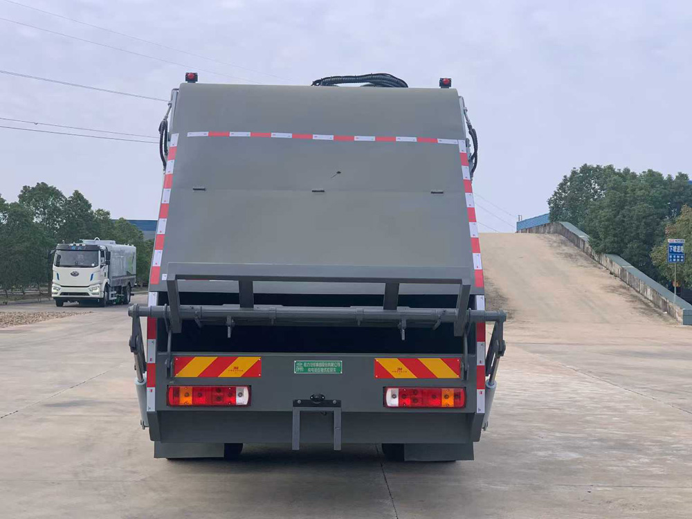 解放14方純電動(dòng)高端壓縮垃圾車EV圖片5
