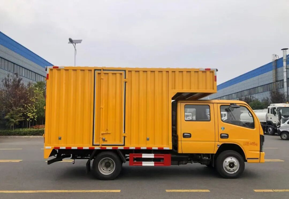 東風(fēng)多利卡藍(lán)牌雙排座檢修車圖片2